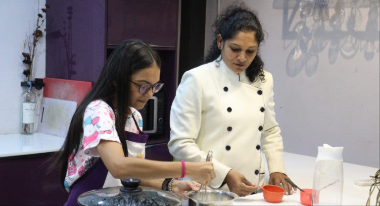 Beginner online cooking course by FireCook Cooking